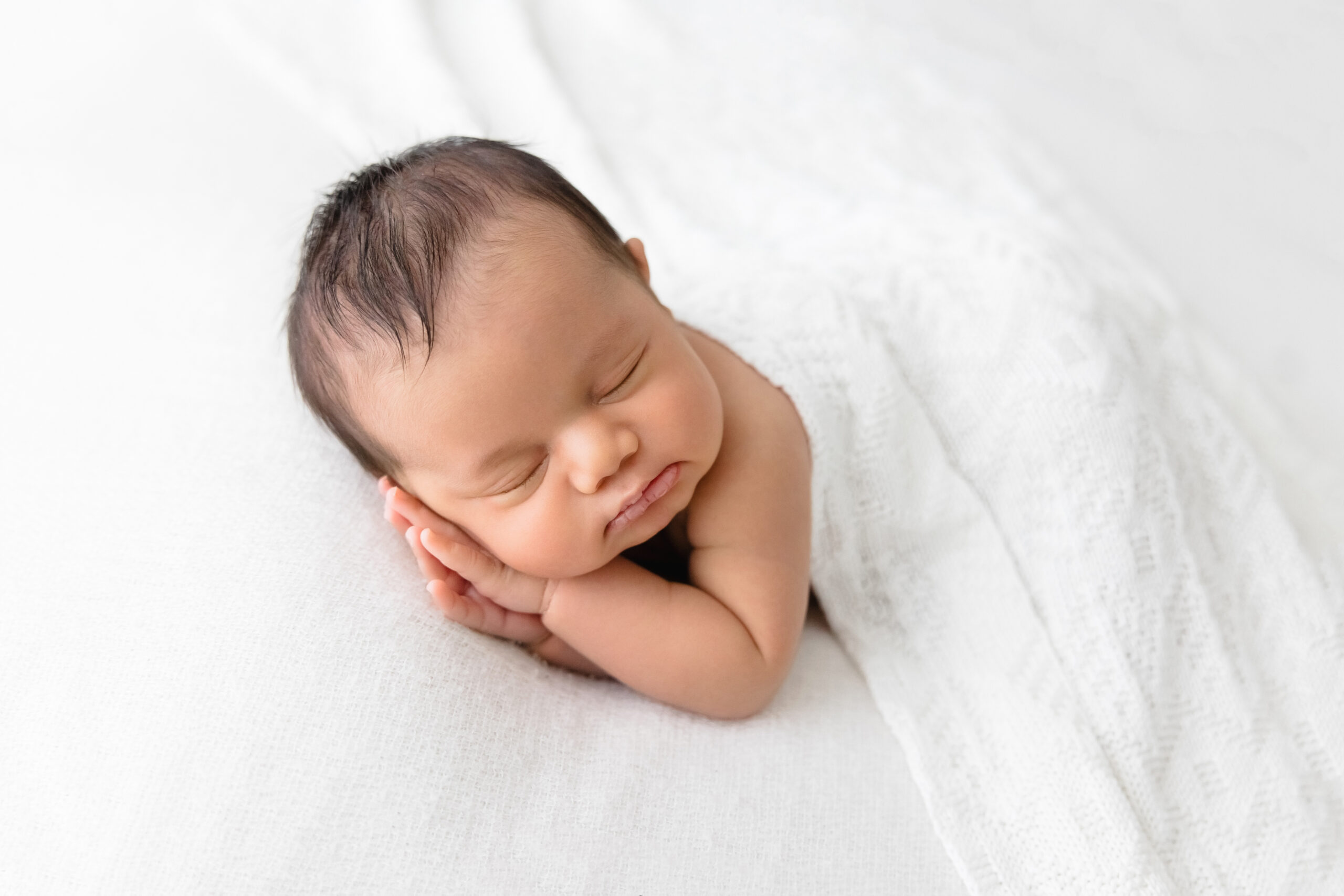 newborn photoshoot in Hatfield